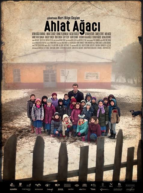 Afiş: Ahlat Ağacı